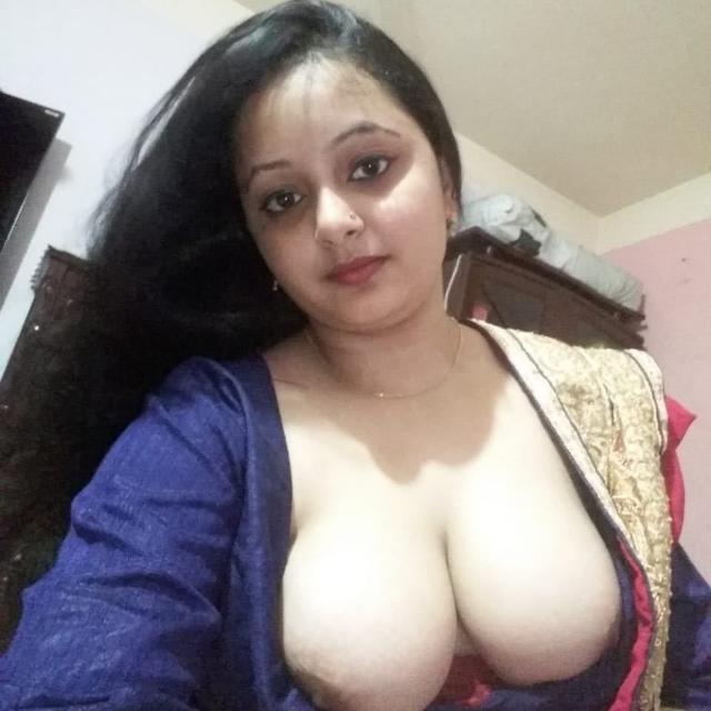 Aunty number WhatsApp group links Logo